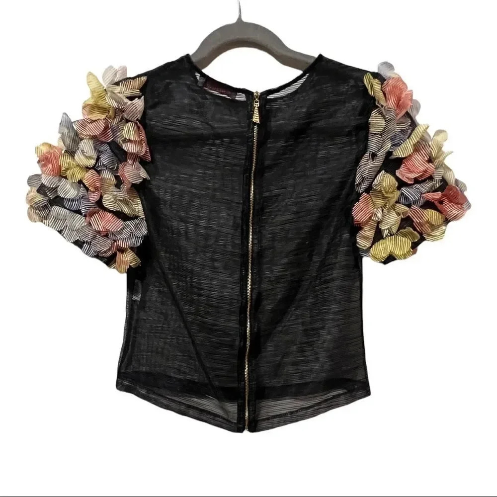 2 Miss Blouse  - Picture 3 of 7